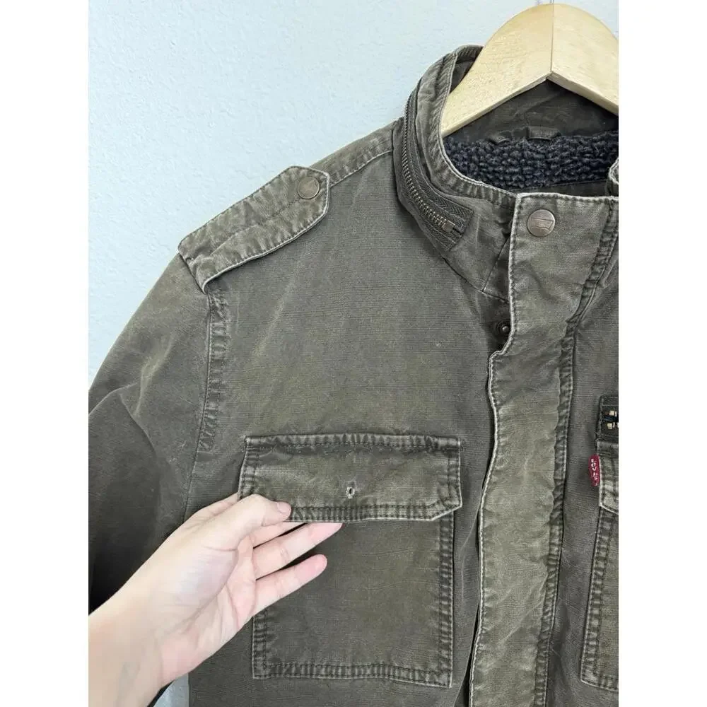 Levi’s Fleece Washed Cotton Distressed Trucker Olive Green Cargo‎ Jacket Sz L